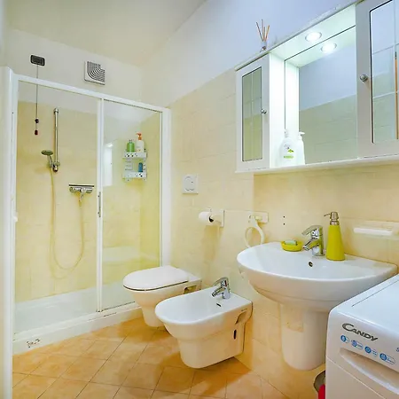 Apartment Mokyd04-piscina,giardino Privato,garage,wi-fi,tvs