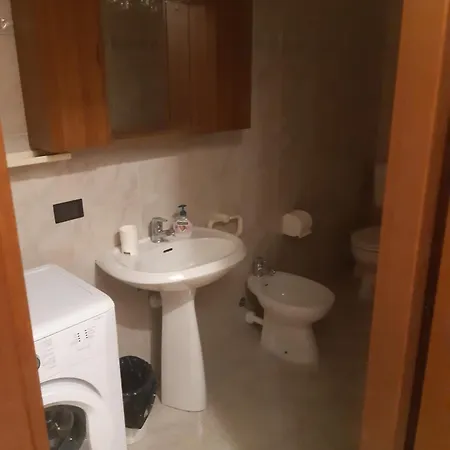 Mokyd04-piscina,giardino Privato,garage,wi-fi,tvs * لاتيزي