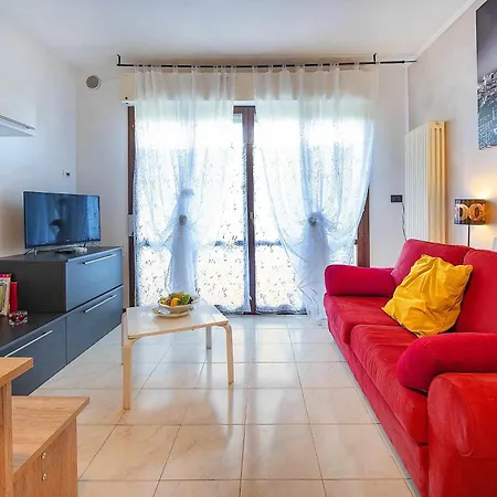 Mokyd04-piscina,giardino Privato,garage,wi-fi,tvs شقة *